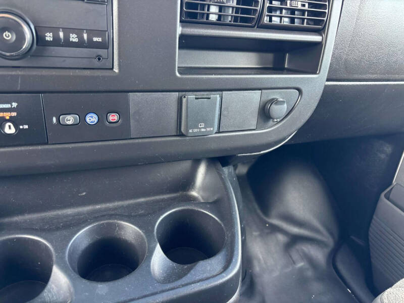 2021 Chevrolet Express 2500