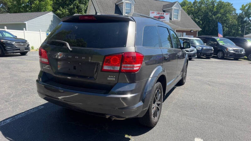 2018 Dodge Journey SE