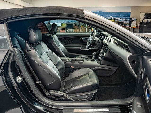 2017 Ford Mustang EcoBoost Premium