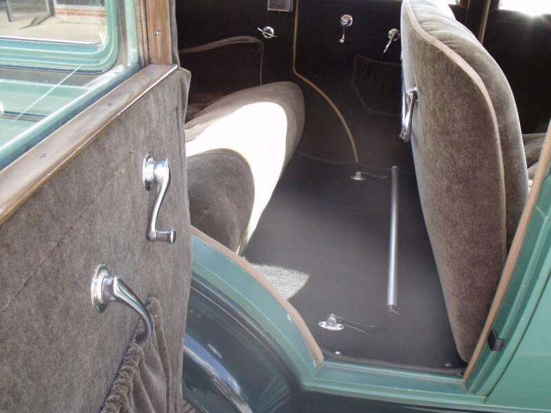 1932 Oldsmobile F-32