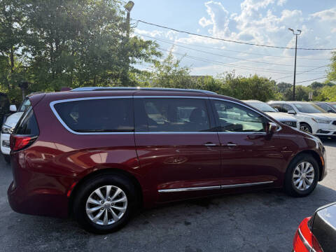 2018 Chrysler Pacifica Touring L
