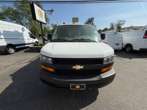 2020 Chevrolet Express 2500