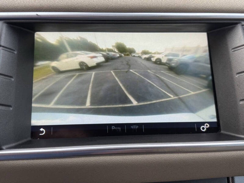 2018 Land Rover Range Rover Evoque SE