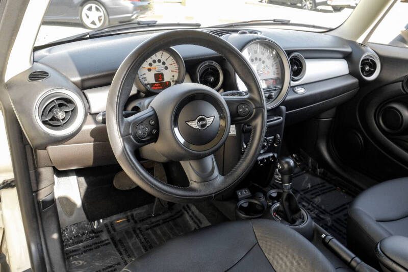 2013 MINI Hardtop Cooper