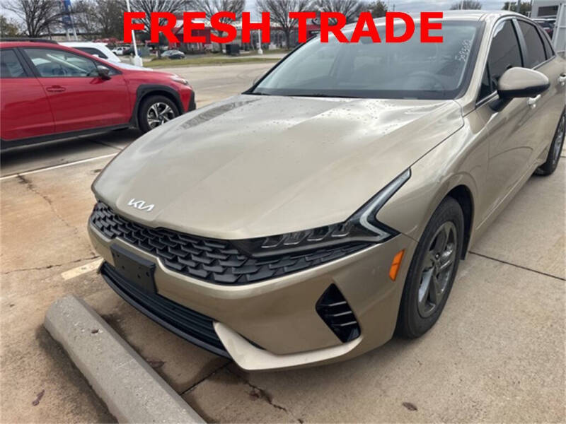 2022 Kia K5 LXS's photo