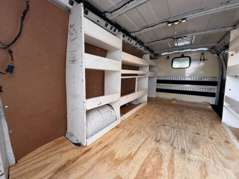 2022 Chevrolet Express 2500