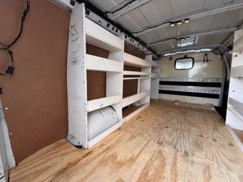 2022 Chevrolet Express 2500