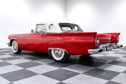 1957 Ford Thunderbird