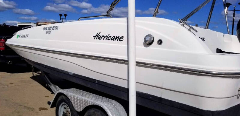 2015 Hurricane Sun Deck 201