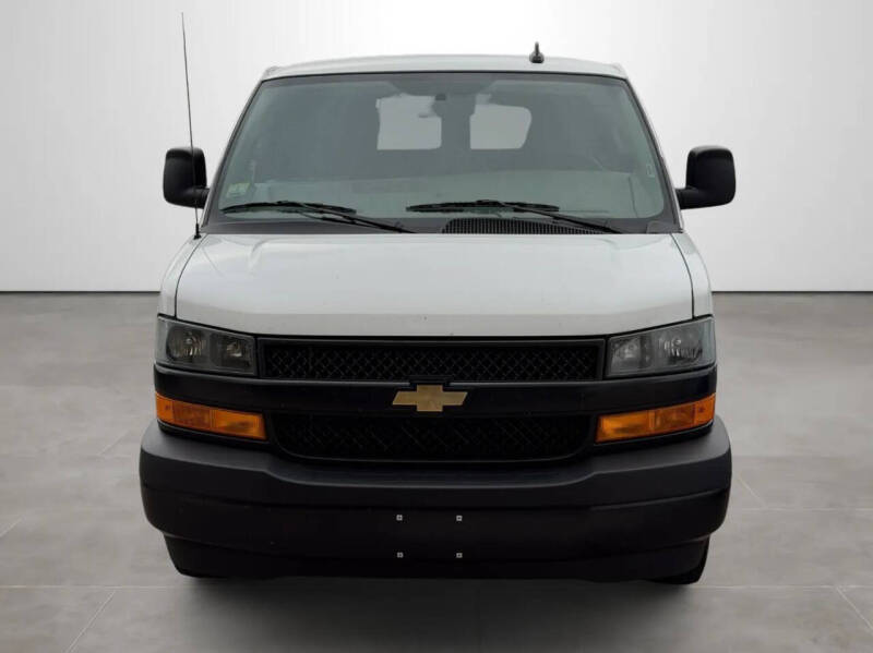 2023 Chevrolet Express LS 3500