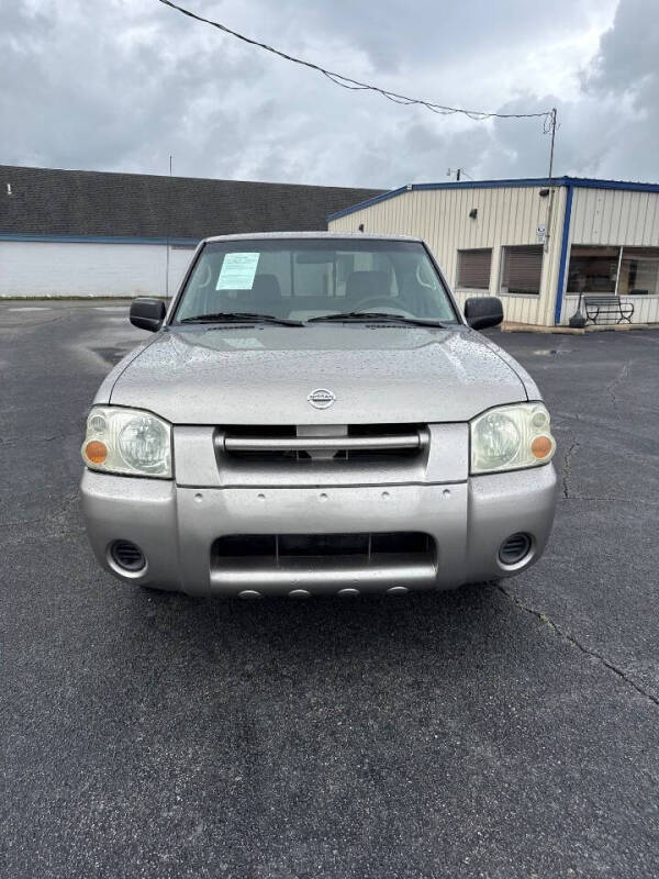 2004 Nissan Frontier XE