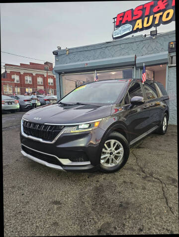2022 Kia Carnival LX