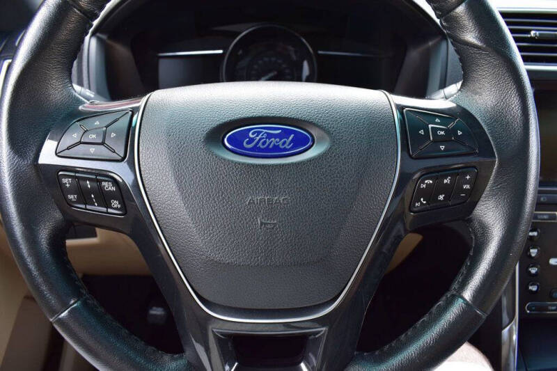 2017 Ford Explorer Limited