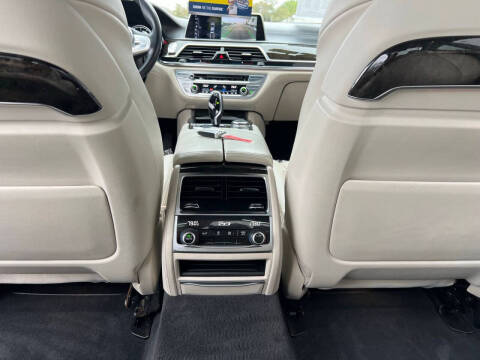 2016 BMW 7 Series 750i xDrive