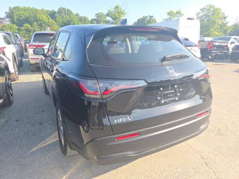 2025 Honda HR-V LX