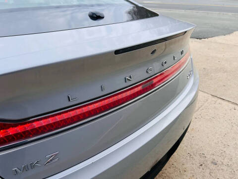 2014 Lincoln MKZ