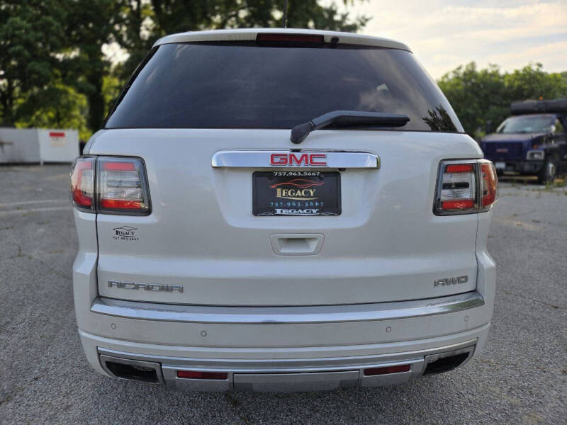 2016 GMC Acadia Denali