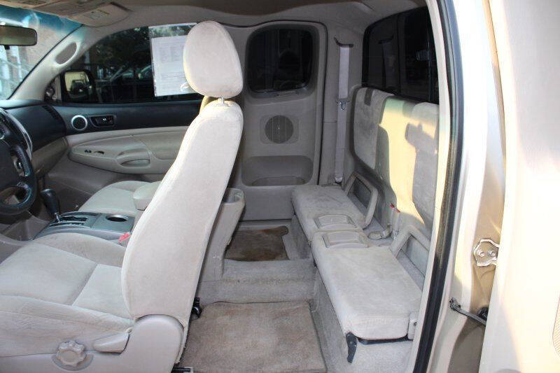 2005 Toyota Tacoma V6