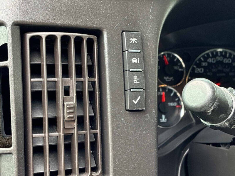 2020 Chevrolet Express 2500