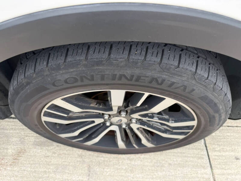 2016 Ford Explorer Platinum