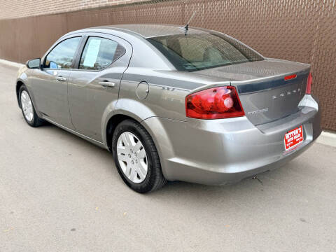 2012 Dodge Avenger SE