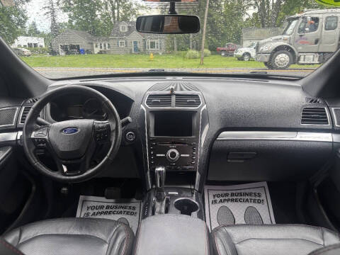 2017 Ford Explorer Sport