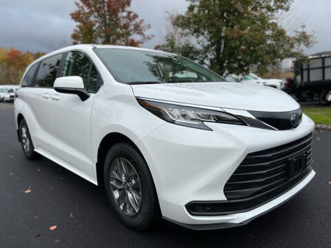 2022 Toyota Sienna for sale at HERSHEY'S AUTO INC. in Monroe NY