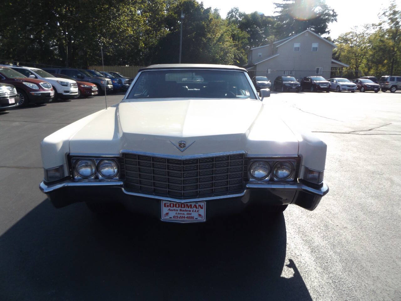 Off White 1969 Cadillac DeVille Convertible 2