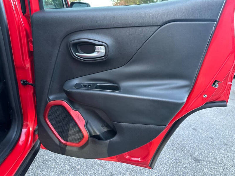 2015 Jeep Renegade Trailhawk