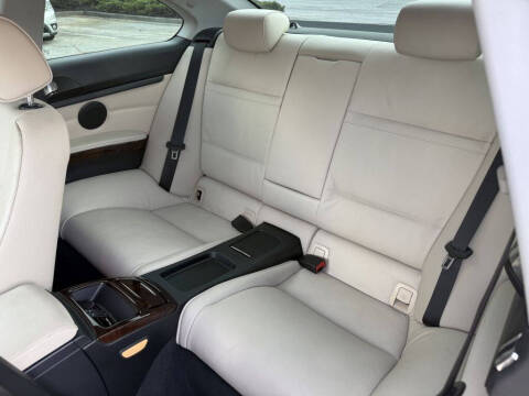 2012 BMW 3 Series 328i