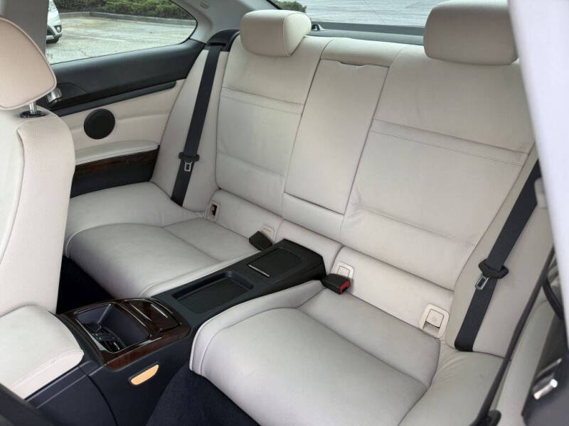 2012 BMW 3 Series 328i