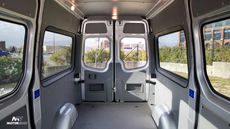 2017 Mercedes-Benz Sprinter 2500