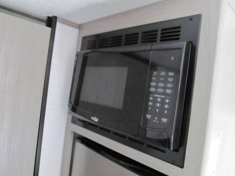 2024 Coleman CM17r24