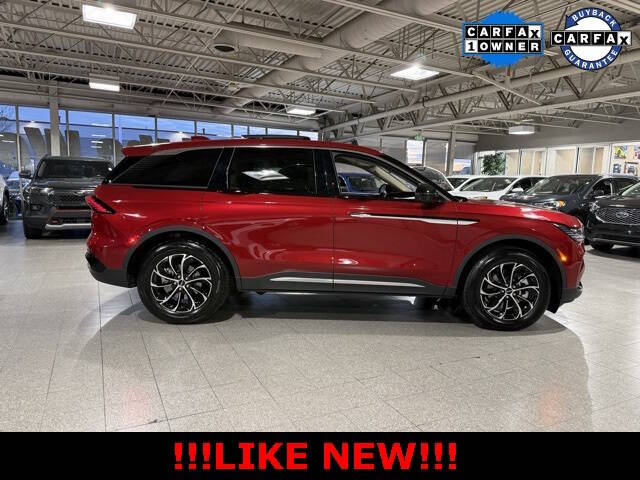 2025 Lincoln Nautilus Hybrid Premiere