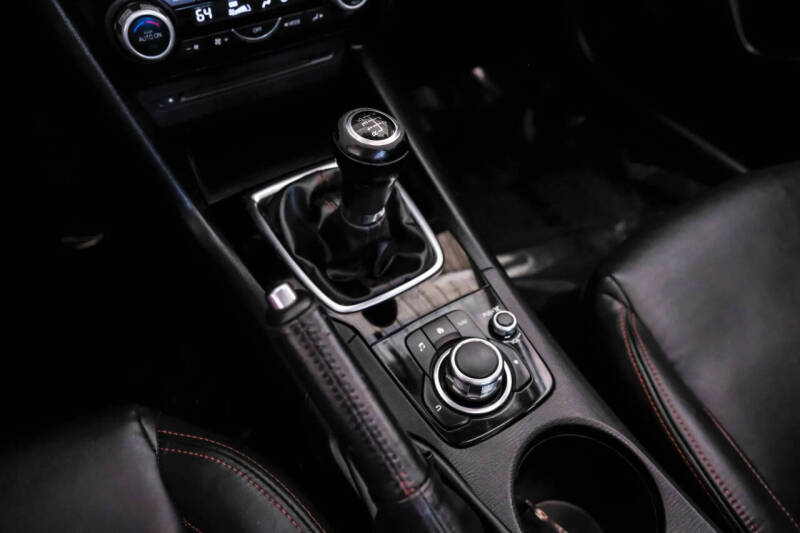 2015 Mazda MAZDA3 i Grand Touring