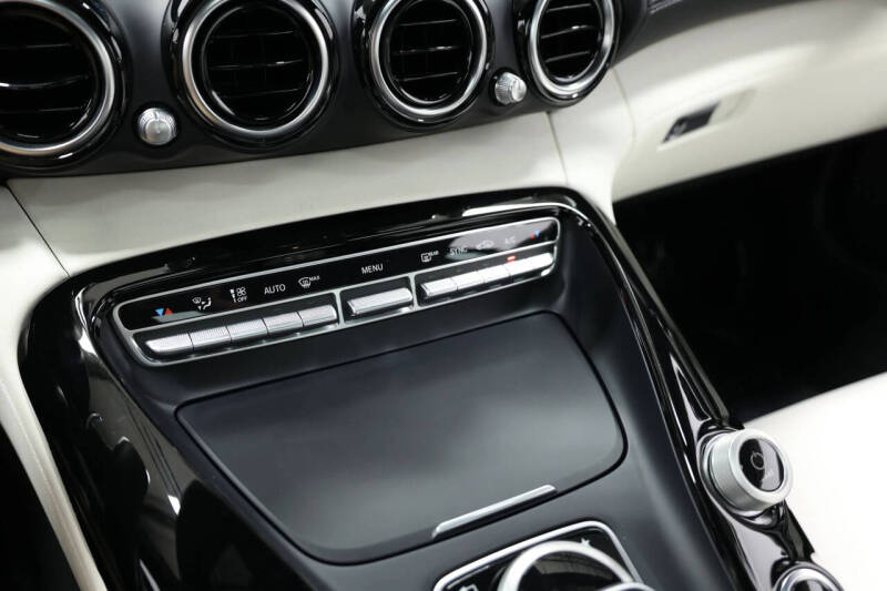 2017 Mercedes-Benz AMG GT