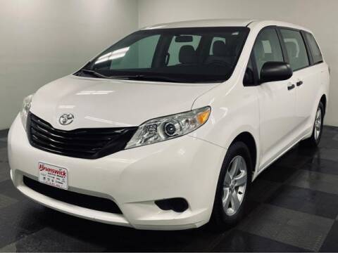 2015 Toyota Sienna for sale at Brunswick Auto Mart in Brunswick OH