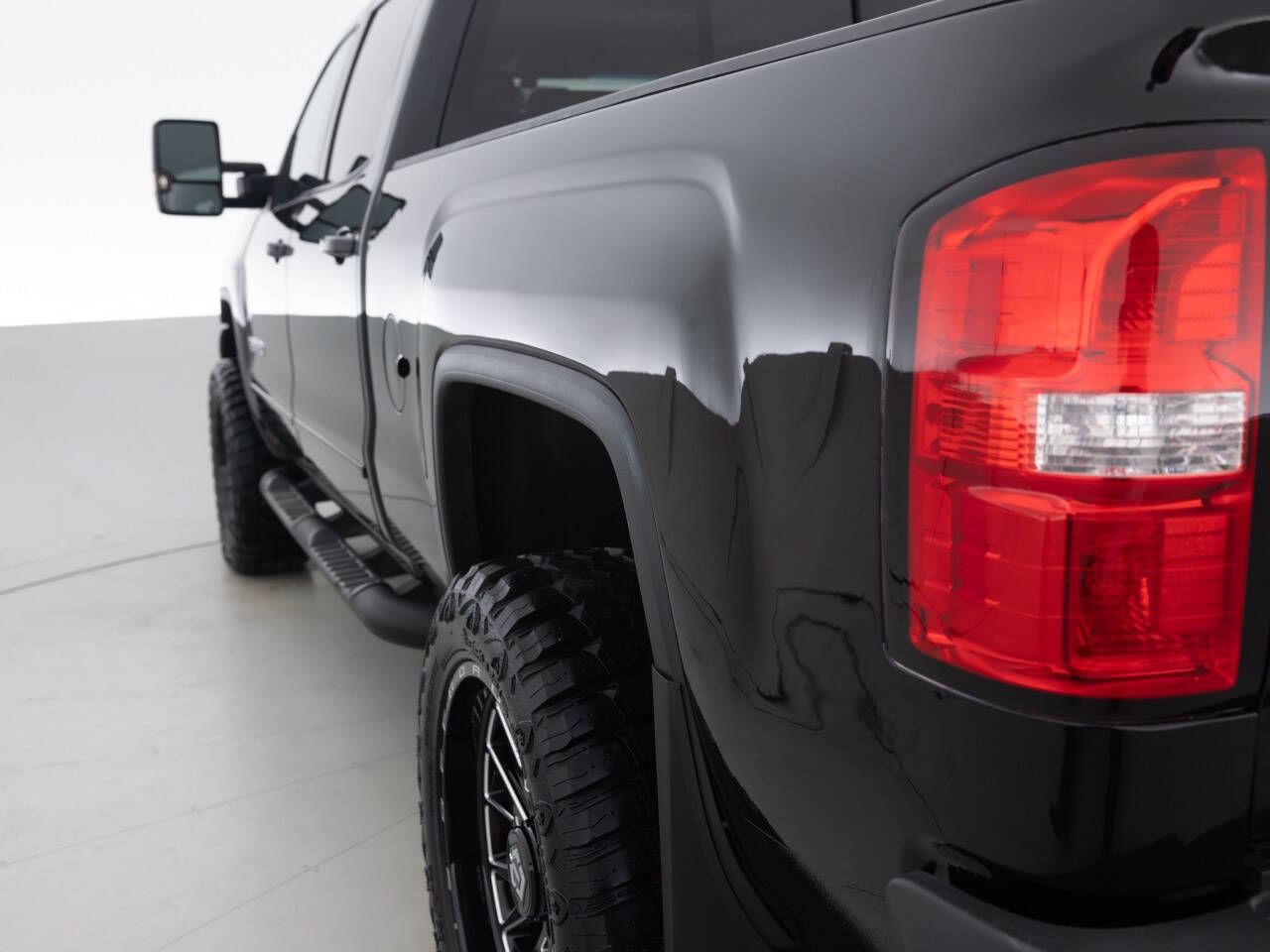 Used Car 2018 Gmc Sierra 2500hd  Slt 4x4 4dr Crew Cab Lb For Sale Under $50,000 In Coal City, Illinois