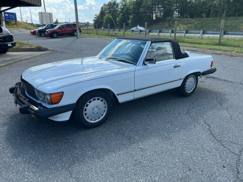 1989 Mercedes-Benz 560-Class for sale at Brady Car & Truck Center in Asheboro NC