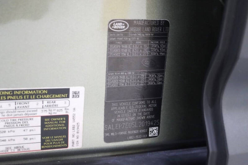 2020 Land Rover Defender 110 SE