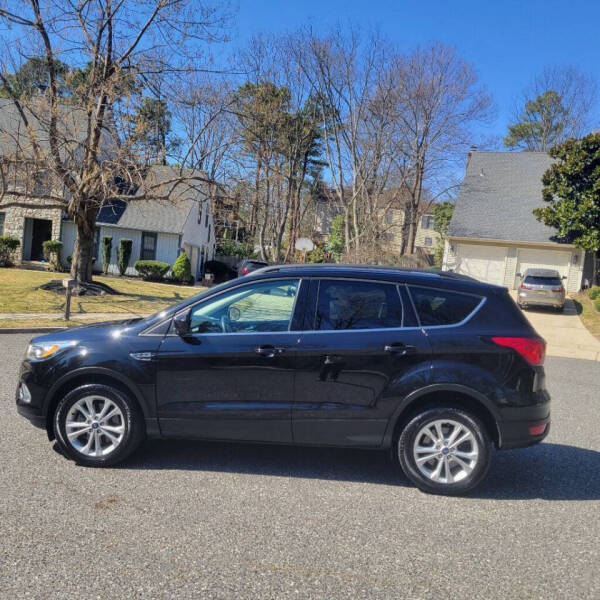 2019 Ford Escape SEL