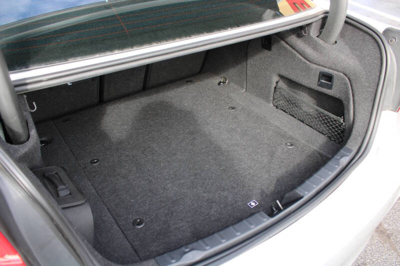 2018 BMW 3 Series 330e iPerformance