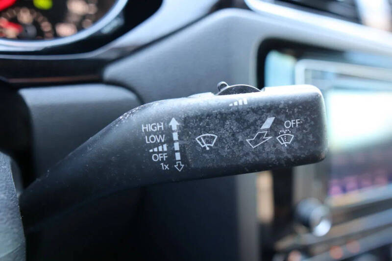 2017 Volkswagen Jetta 2.0T GLI