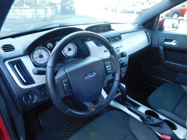 2009 Ford Focus SES