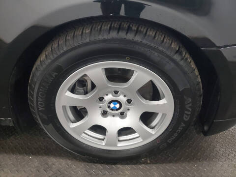 2004 BMW 5 Series 525i