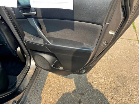 2013 Mazda MAZDA3 i Touring