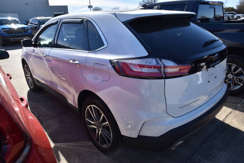 2021 Ford Edge Titanium