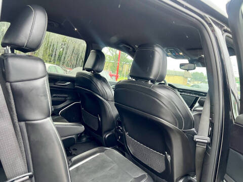 2021 Jeep Grand Cherokee L Altitude