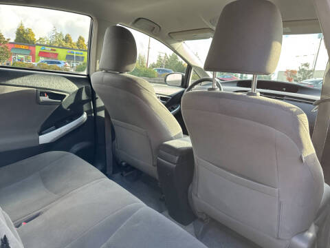 2013 Toyota Prius Two