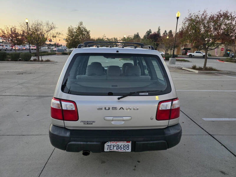 2001 Subaru Forester L